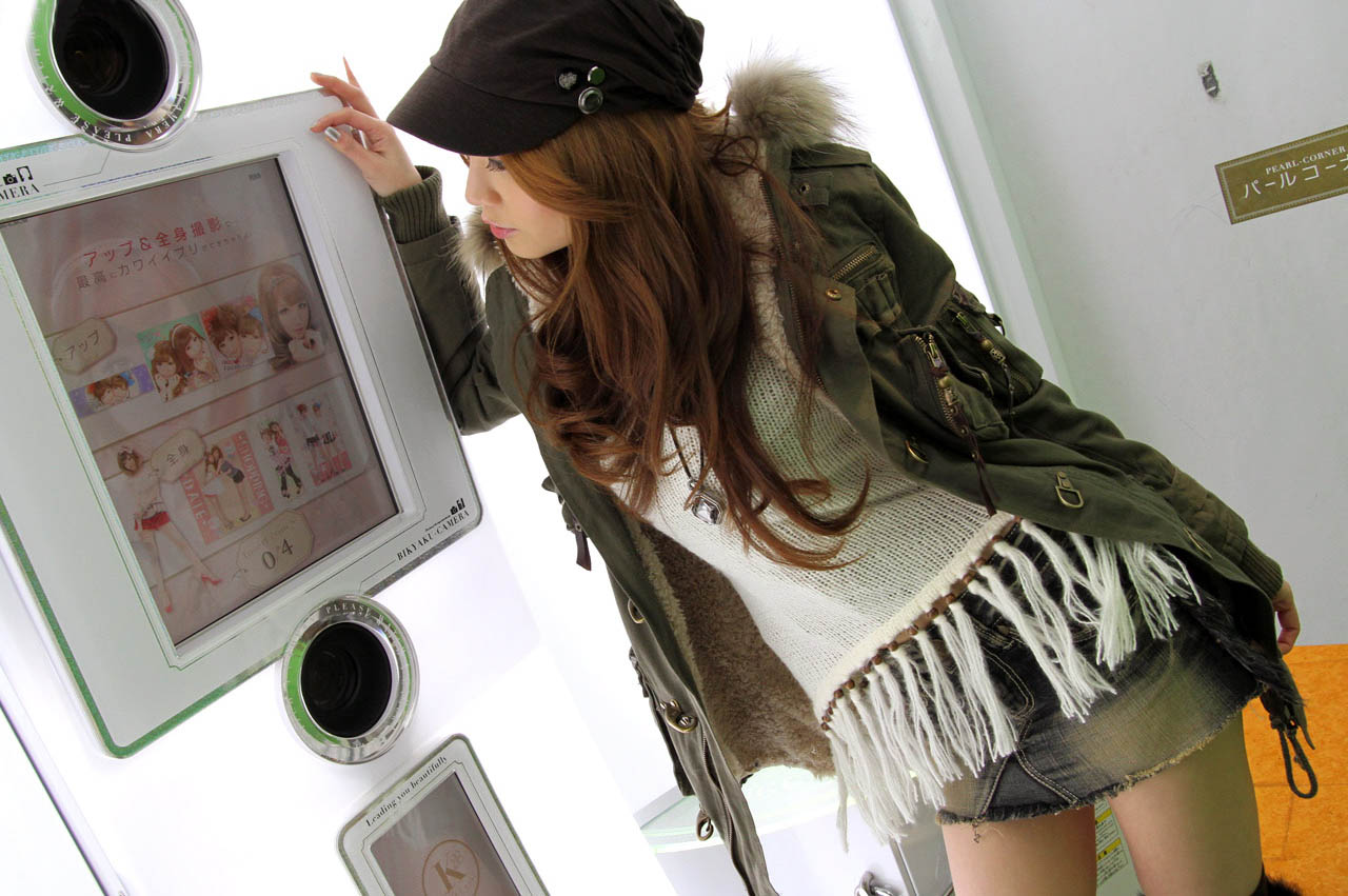 Asian Babes: Ameri Ichinose | Hot Silky Bikini Pics