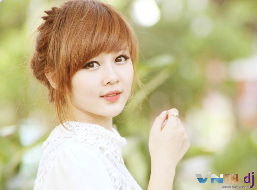 wpid-Sachi-Thy-va-sang-va-xinh-.jpg