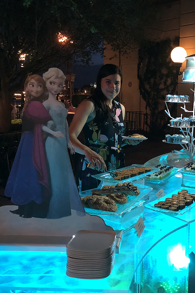 {photo diary & review} Frozen Ever After Sparkling Dessert Party