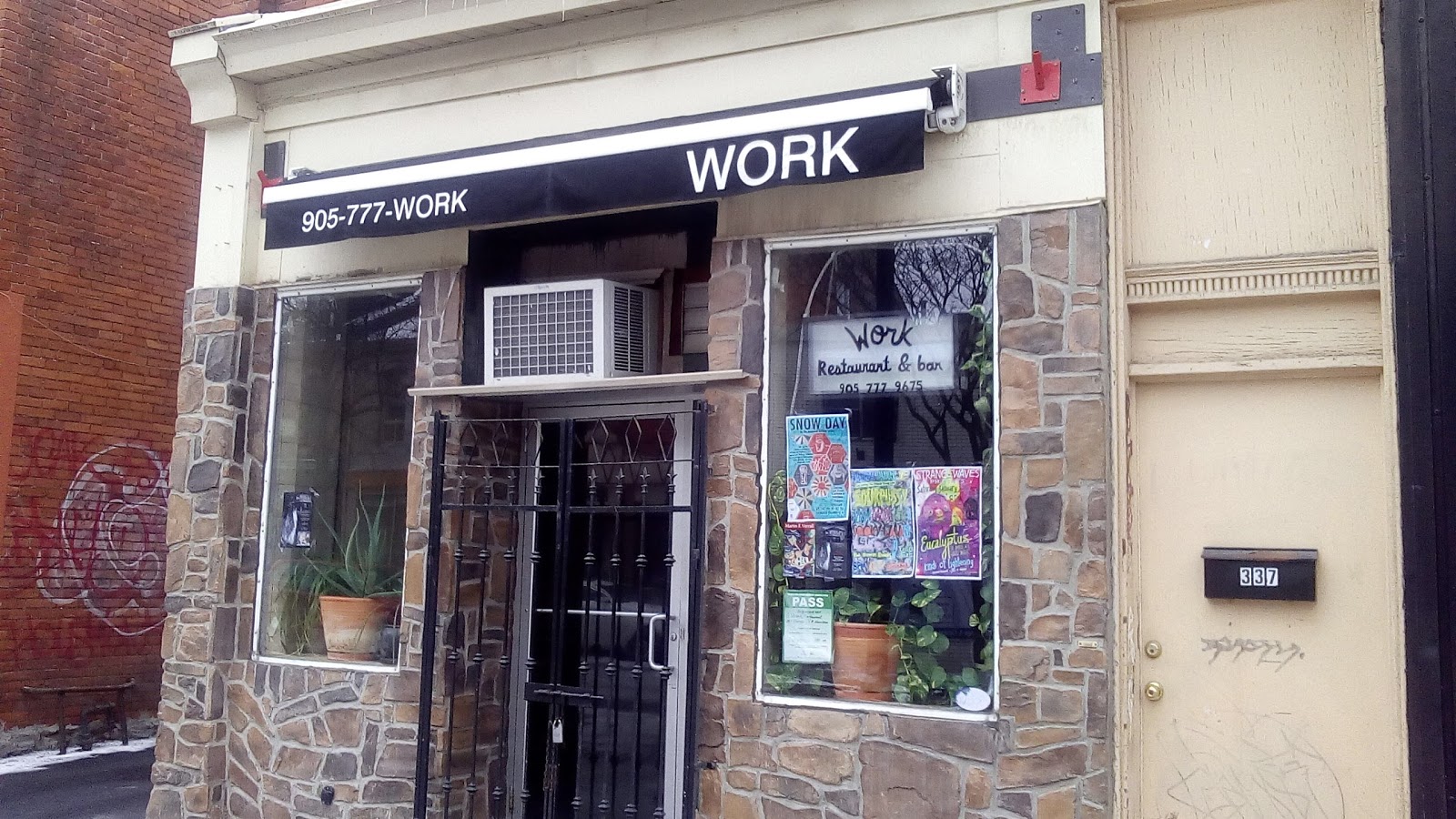 The Best Chicken Wings in Hamilton (...the World?)