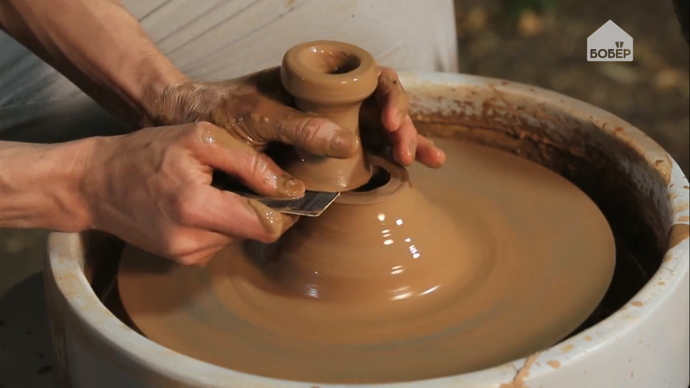 глина для кирпича. остатки глины. глина для кирпича. лепка из глины. остатки глины.