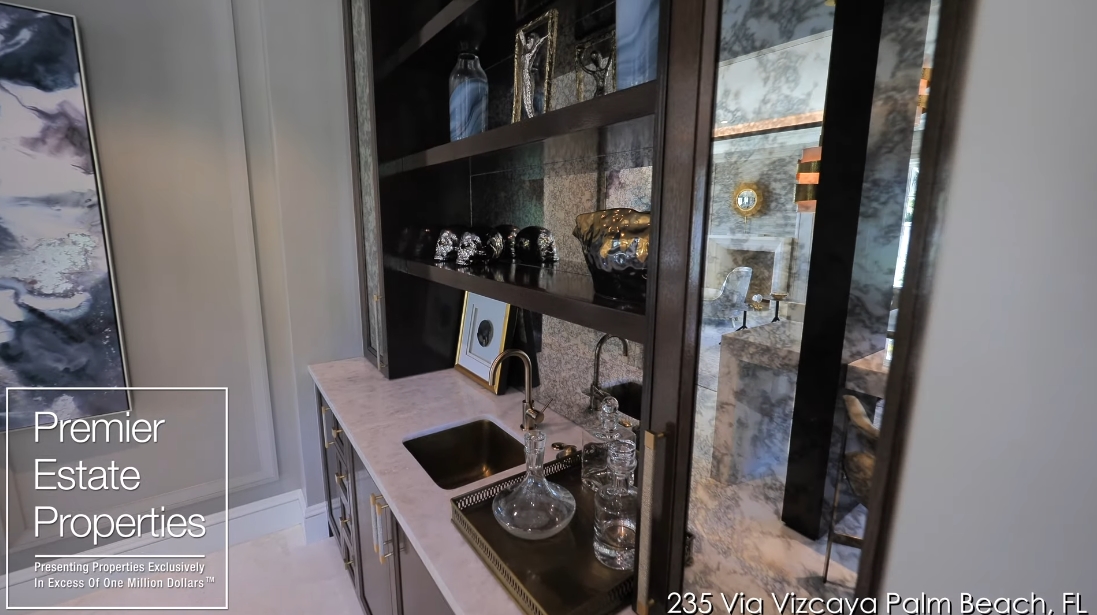 58 Interior Design Photos vs. 235 Via Vizcaya, Palm Beach, FL Luxury Home Tour
