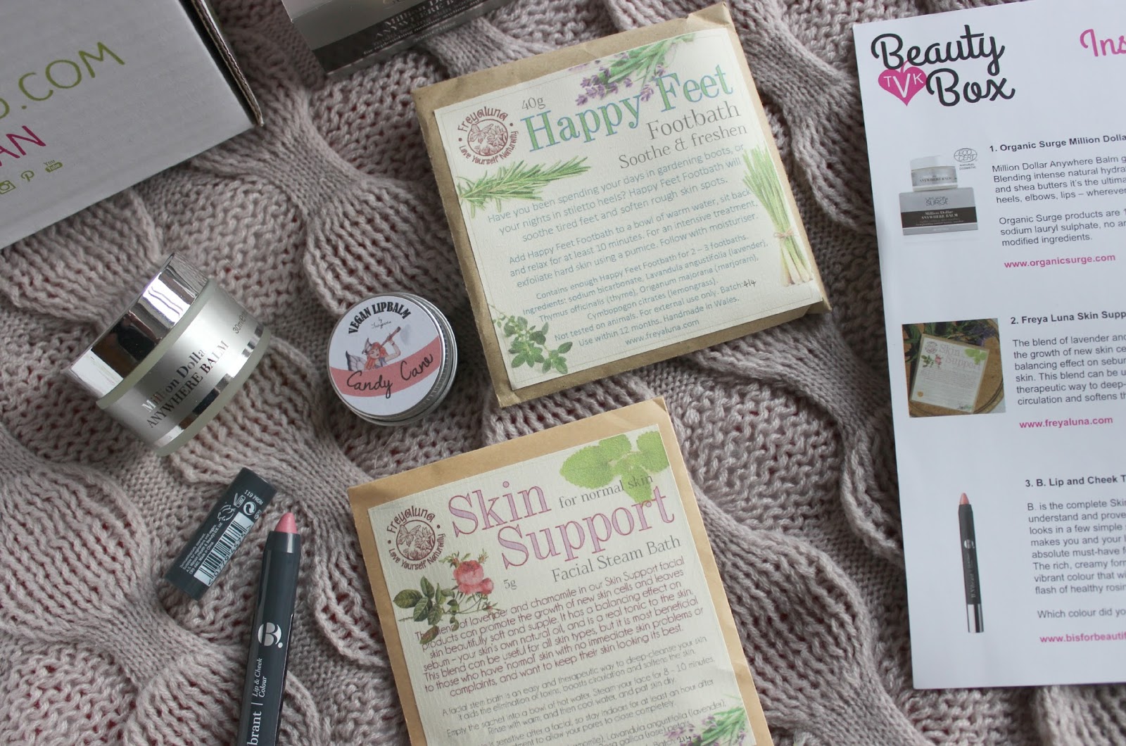 A picture of the The Vegan Kind November Beauty Box