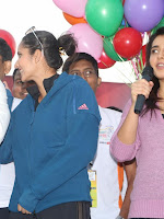 Rashi Khanna at ten K Run-cover-photo
