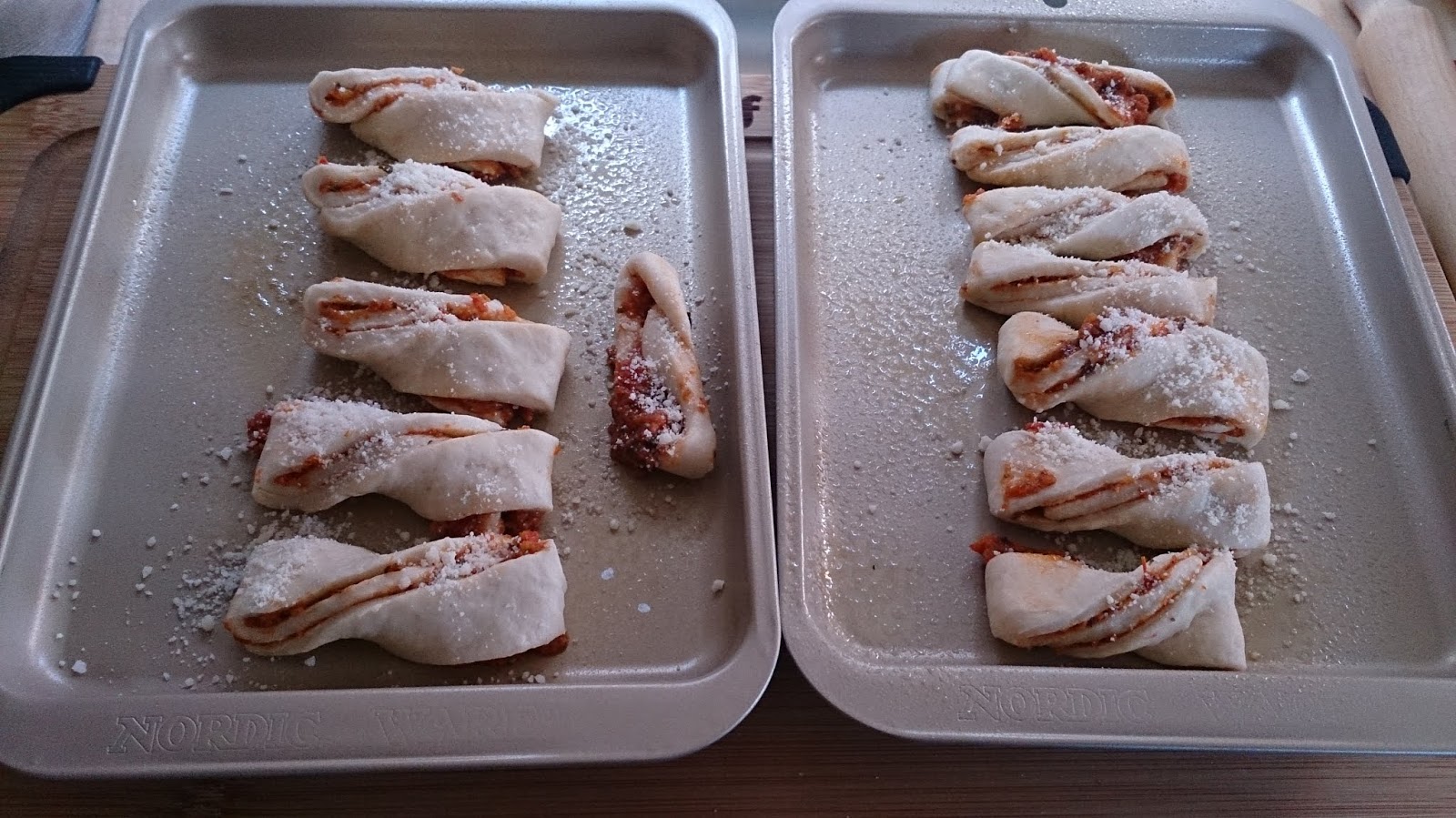 Sun Dried Tomato Pesto bread twist (made with pizza dough)