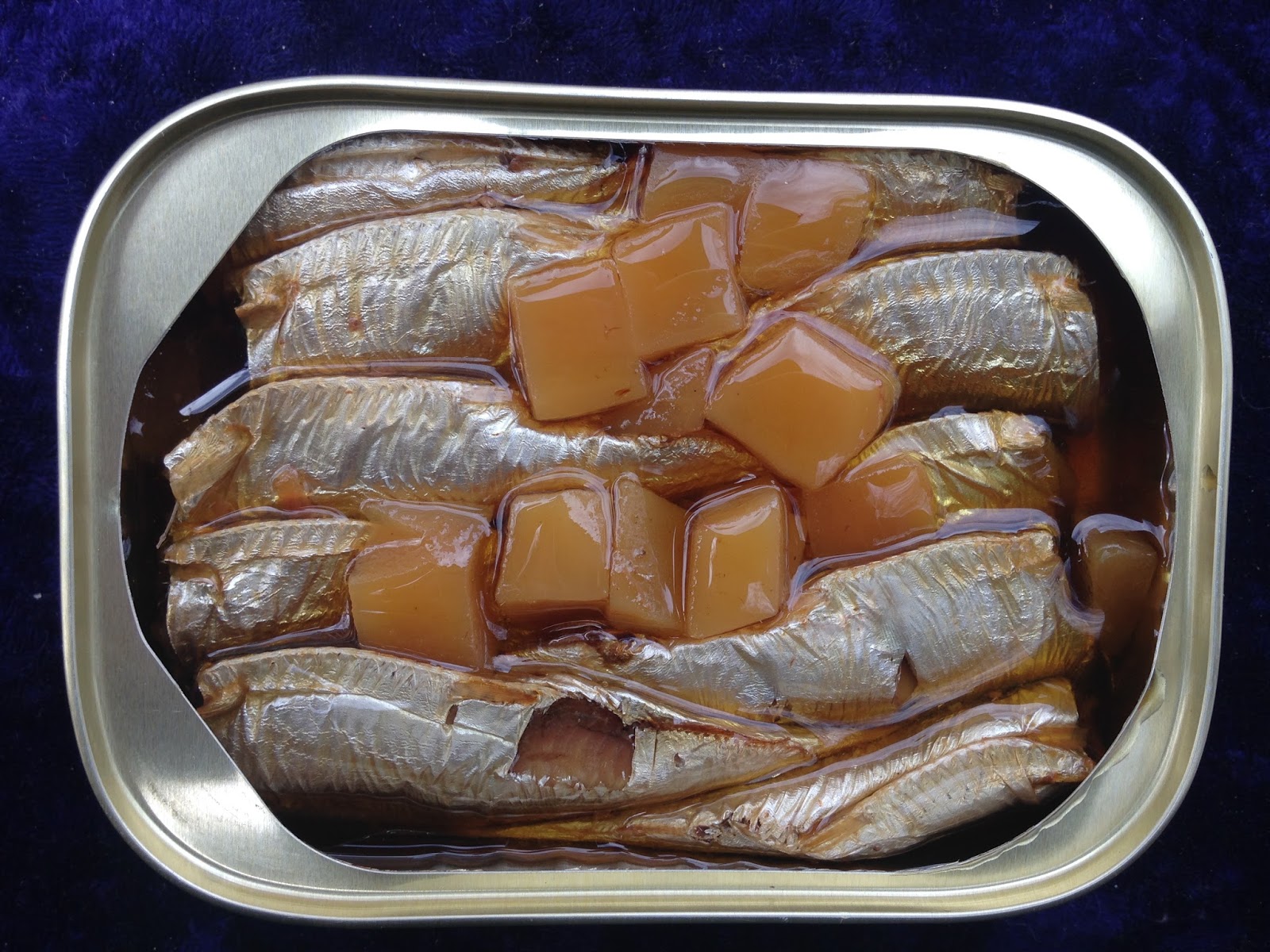 Mouth Full of Sardines Bumble BeeSardines 4