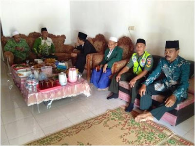 PENGAJIAN AKBAR MAULID NABI MUHAMAMAD SAW DAN KHITAN MASSAL KEC SUKODONO