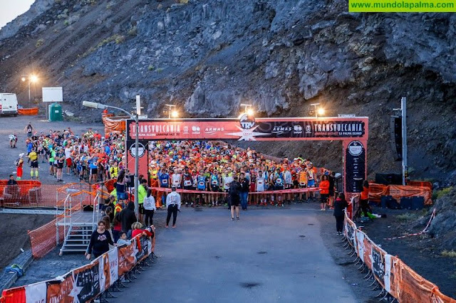 La Transvulcania Naviera Armas, a ritmo de récord