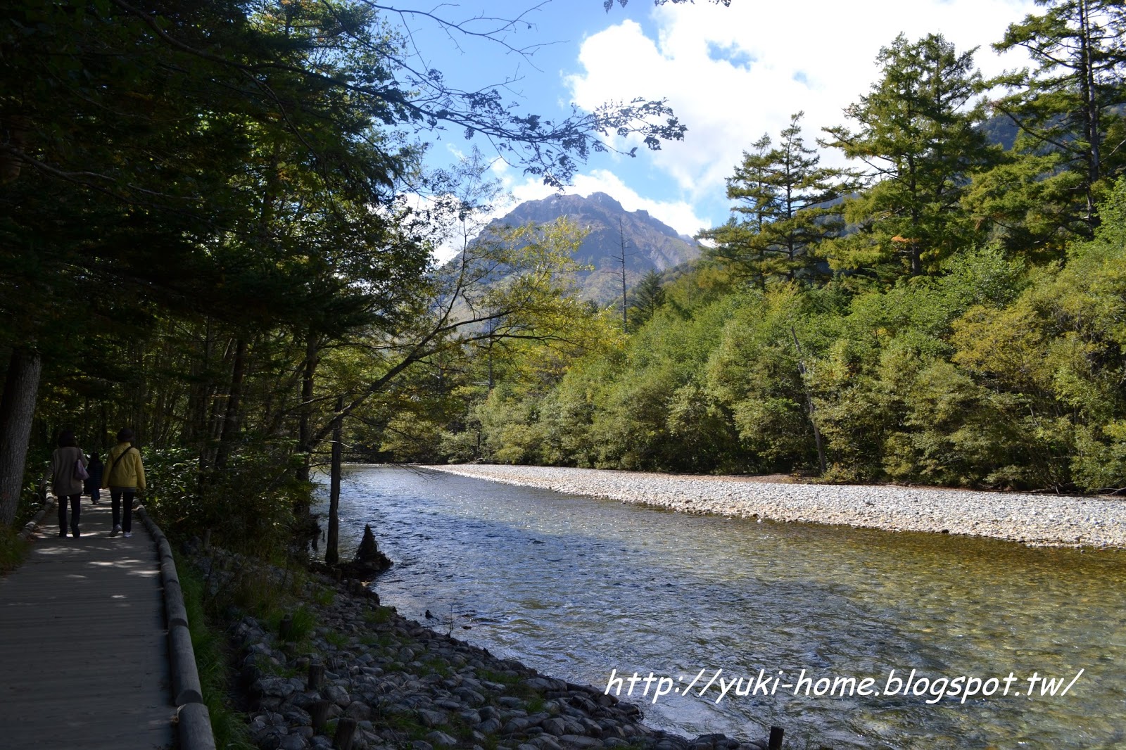 Yuki 的部落格: 《日本》2012年秋。上高地─美得像幅畫