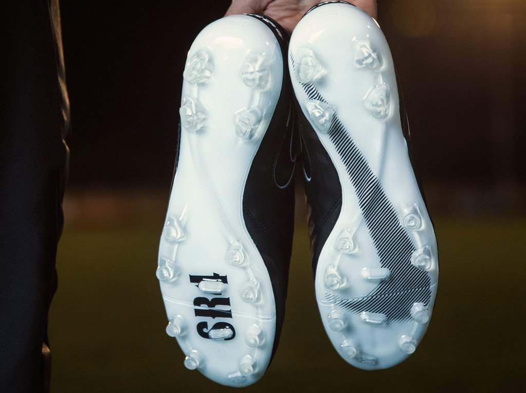 nike tiempo legend vi boots