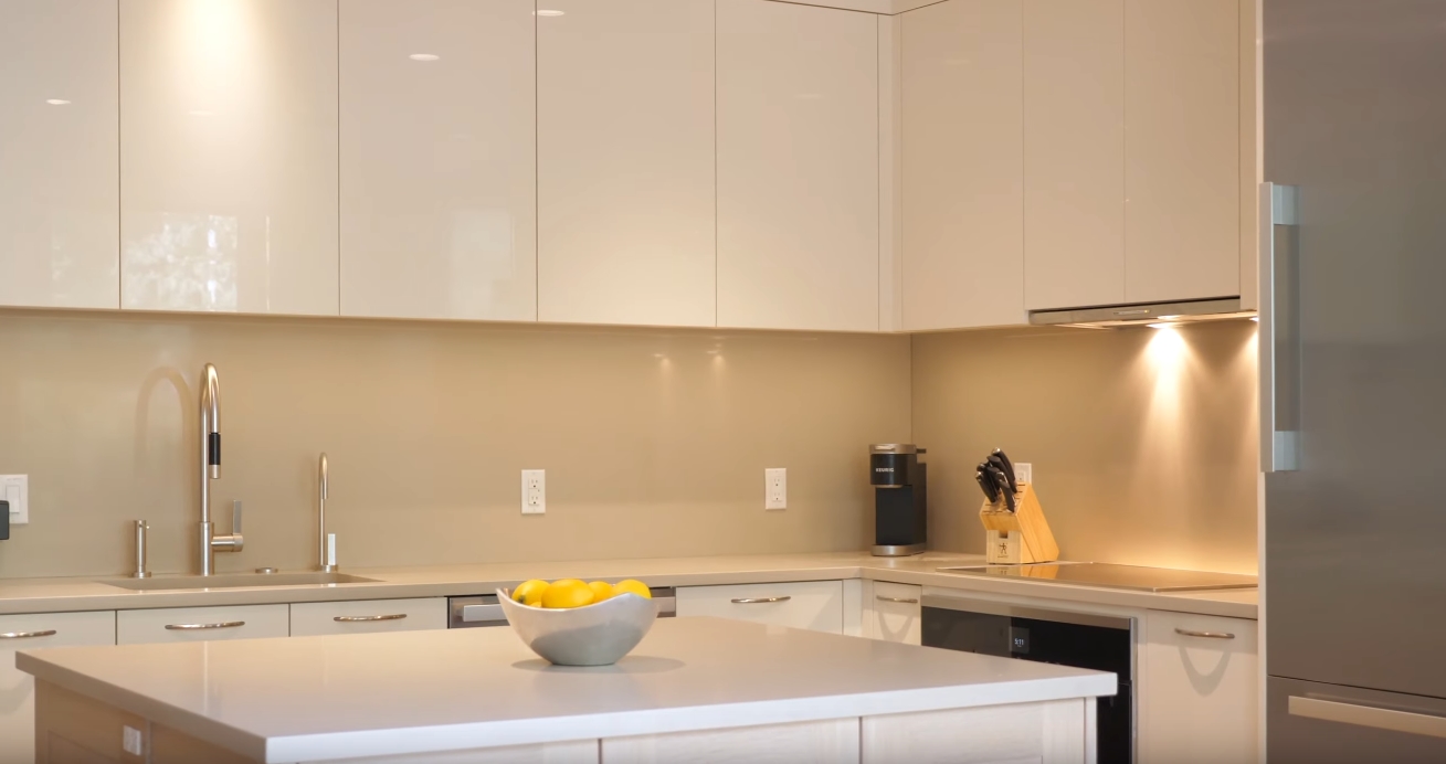 14 Photos vs. 600 Vail Valley Drive #A-6, Vail, CO vs. Condo Interior Design Tour