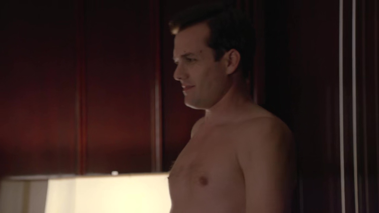 Patrick J Adams and Gabriel Macht shirtless in Suits 1-07 "Play The Ma...