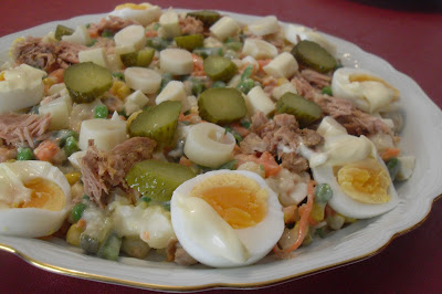 Receta de ensaladilla rápida de verano.