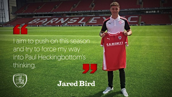 Oficial: El Barnsley renueva una temporada a Bird