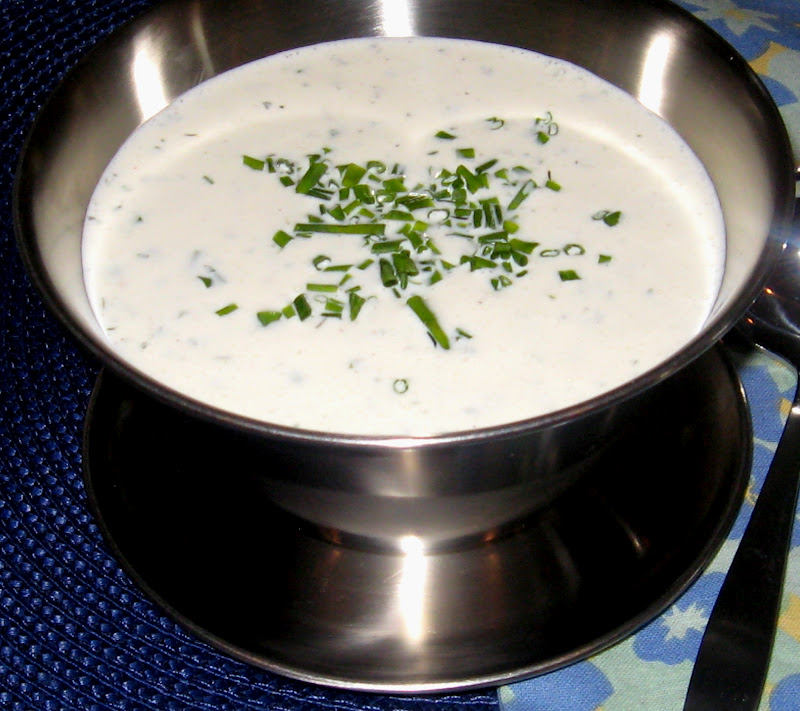 Garlic and Herb Buttermilk Dressing