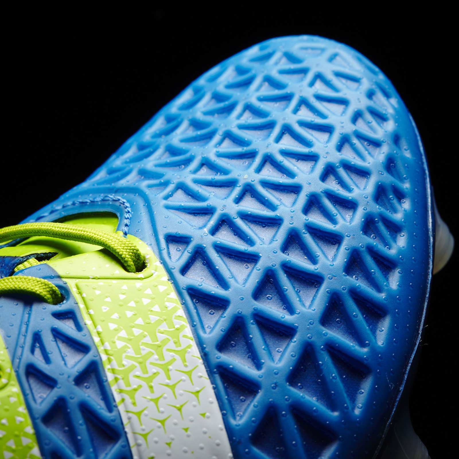 Shock Blue Next-Gen Adidas Ace 2016 Boots Leaked - Footy Headlines