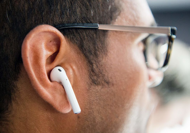 Apple’s new AirPods