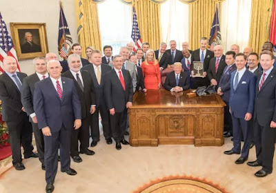 Museu Friends of Zion premia presidente Trump em cerimônia na Casa Branca Coisas Judaicas