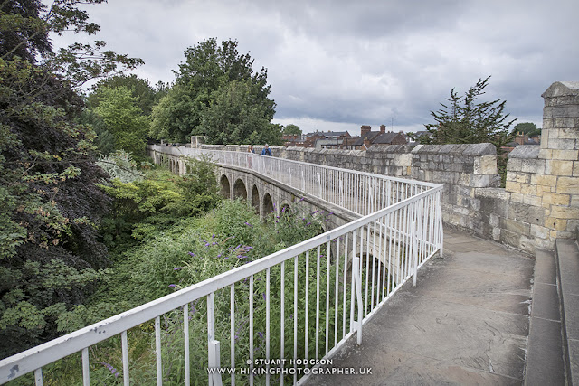 York city walls, walk, map, route, York Minister, distance, guide, tour