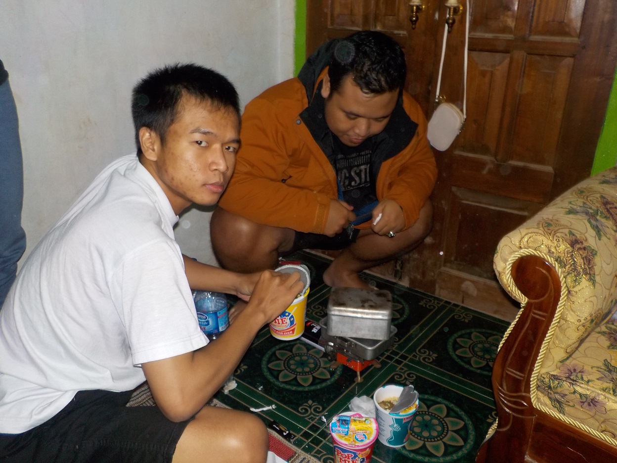 Jalan-jalanku: Puncak B29 Lumajang - Negeri di atas awan