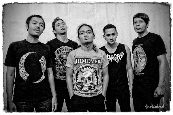 Captain Jack Siap Lawan Pergolakan Batin Tawarkan Lirik Sindiran