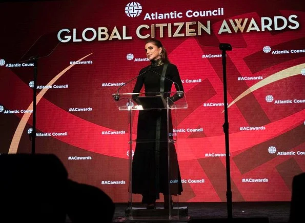 Queen Rania presented the Atlantic Council Global Citizen Award to Canadian Prime Minister Justin Trudeau in an award ceremony in NYC