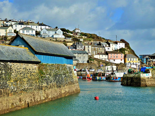 The entrance to the Inner Harbour at Mevagissey, Cornwall