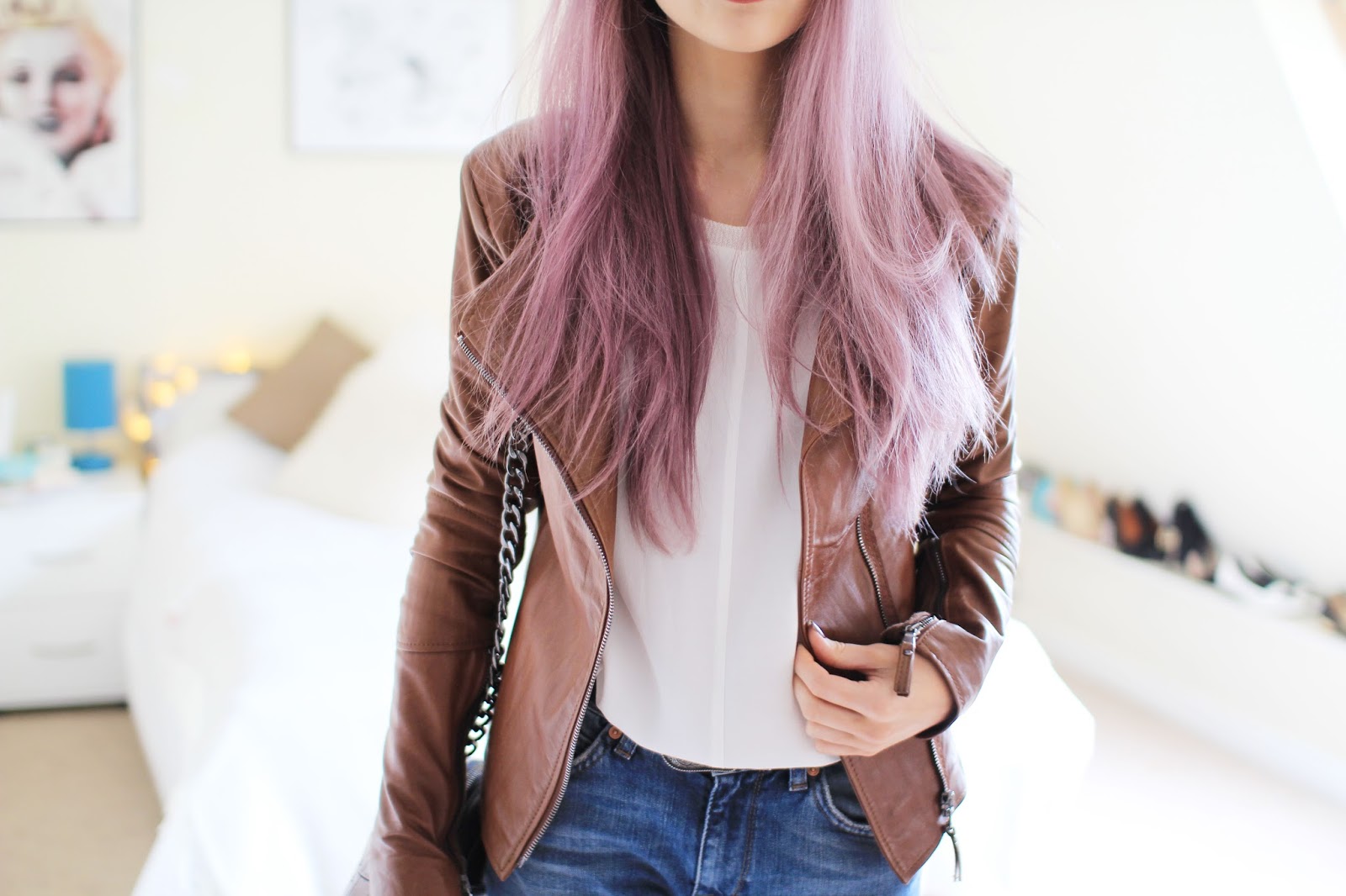 The Pointed Toe Ankle Boots - Inthefrow