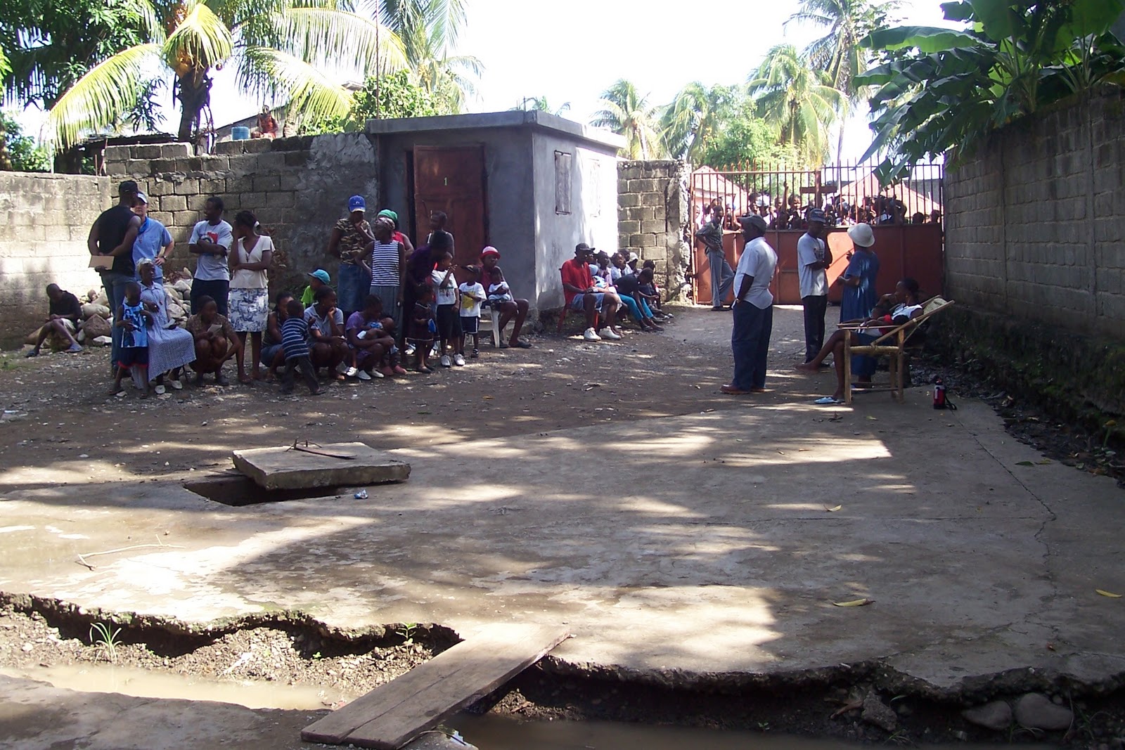 Behind the Gate Saint LouisduNord, Haiti, 2007