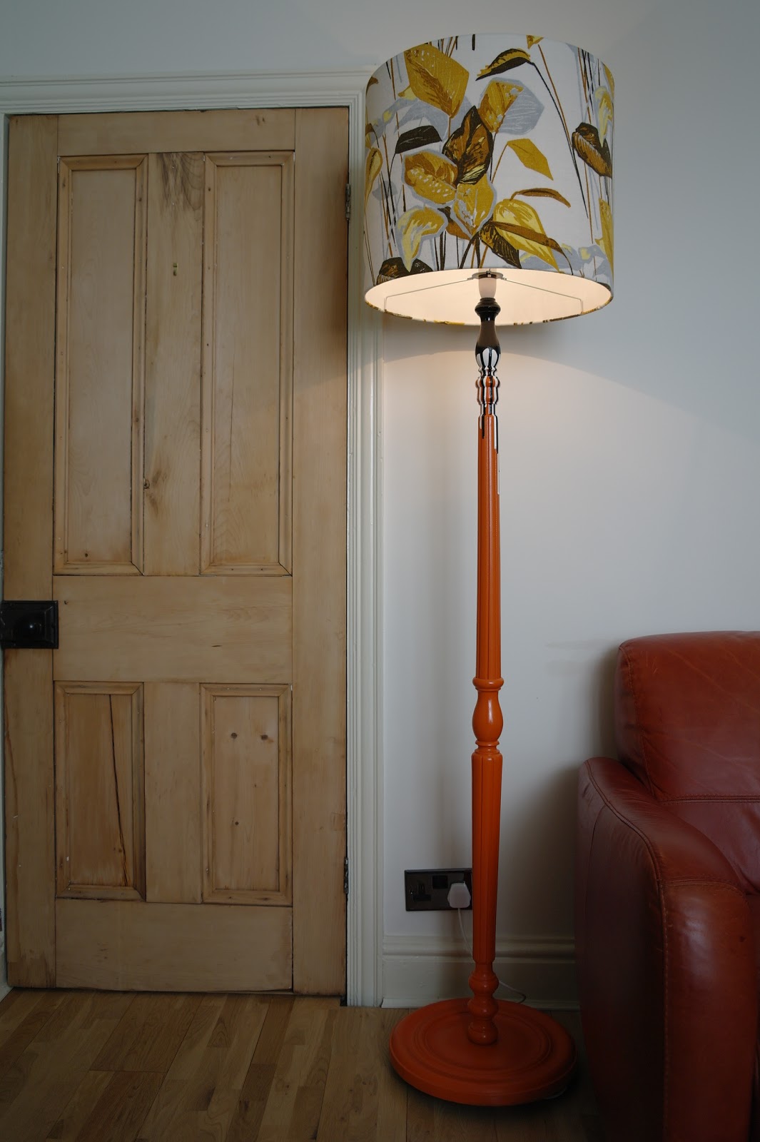 Retro Standard Lamps: Orange retro standard lamp with "Yellow Leaf ...