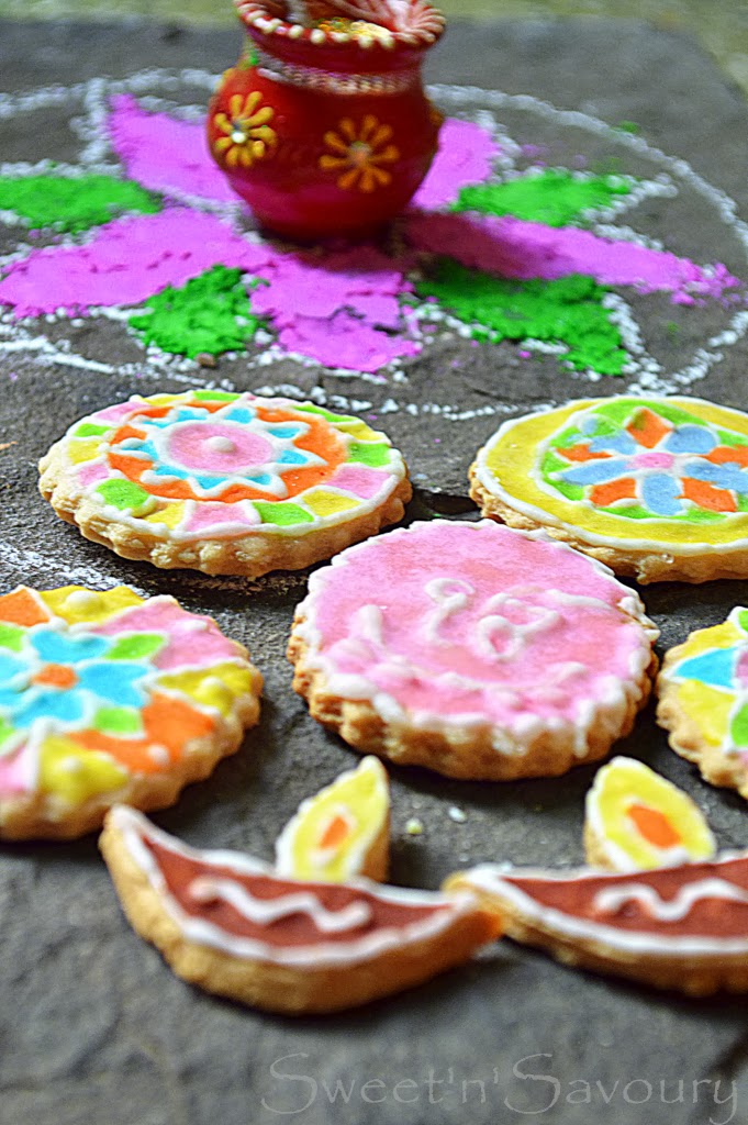 Sweet 'n' Savoury Rangoli Shortbread Cookies