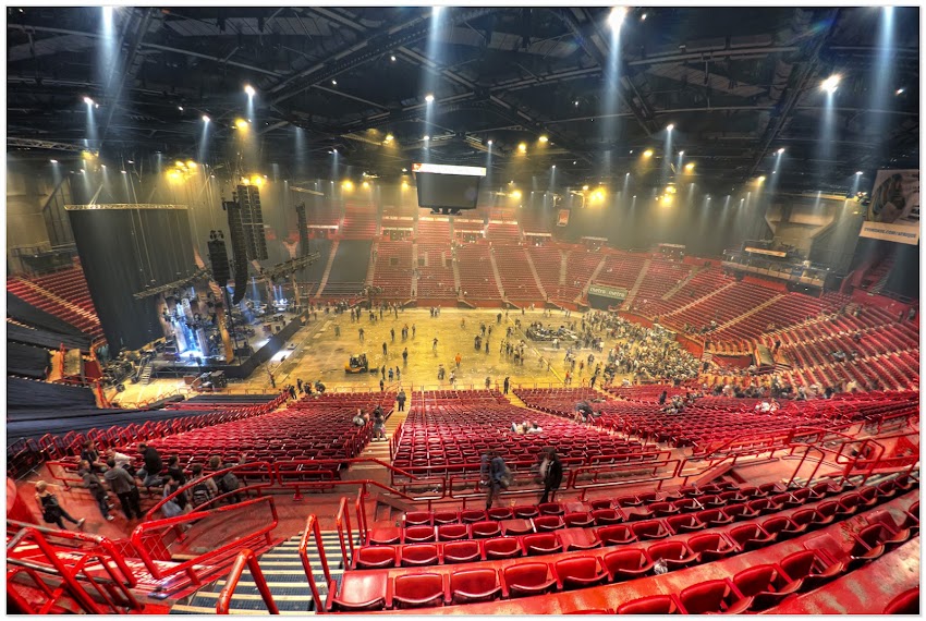 20110618_w1249_b5051_h1072_enaL320_cs_nB