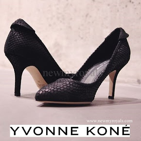 Crown%2BPrincess%2BMette-Marit-wore-YVONNE-KONE-Pumps.jpg