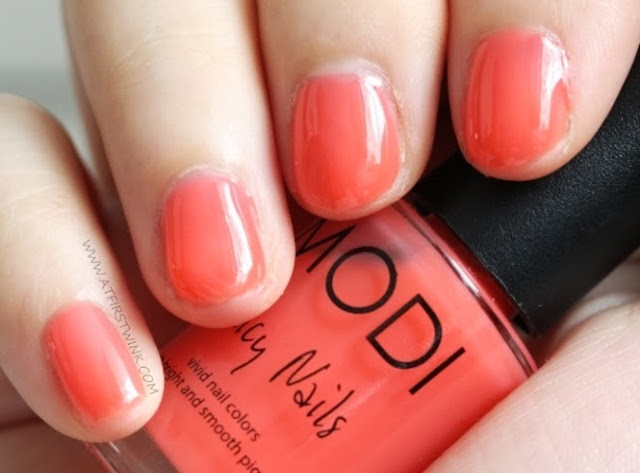 Modi Juicy Nails nail polish no. 19