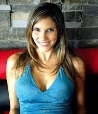 Paola Enrico Foto de Paola Enrico sentada