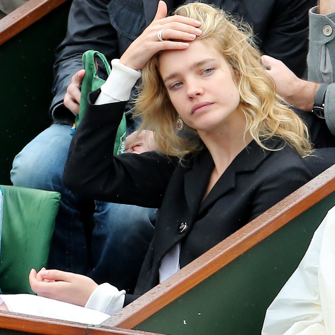 http://2.bp.blogspot.com/-R93NVJHkwNM/T98Zj8VX5SI/AAAAAAAABCA/cDldcBAKFos/s1600/natalia-vodianova-and-ant-112.jpg