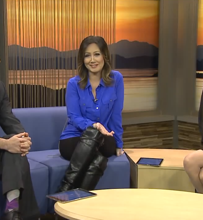THE APPRECIATION OF BOOTED NEWS WOMEN BLOG FLASHBACK FRIDAY TO Q13'S