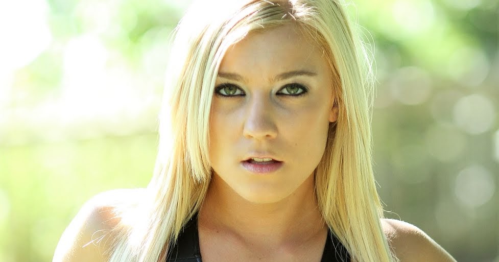 Erin Swimsuit Heaven