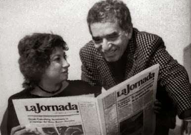 El Nobel colombiano con Carmen Lira, directora general de La Jornada. México, DF, 1984.....