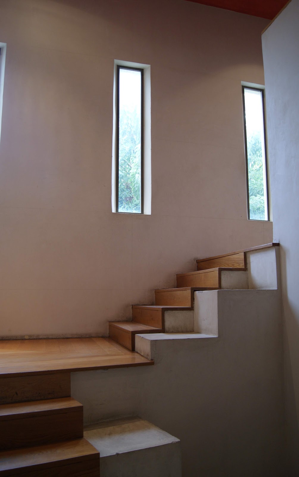 Leyendas de Sevilla: Convento de santa María de los Reyes.