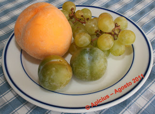  798º Menú, Lentejas casi viudas, Bonito en picada de tomate y pimiento verde, ensalada y fruta 