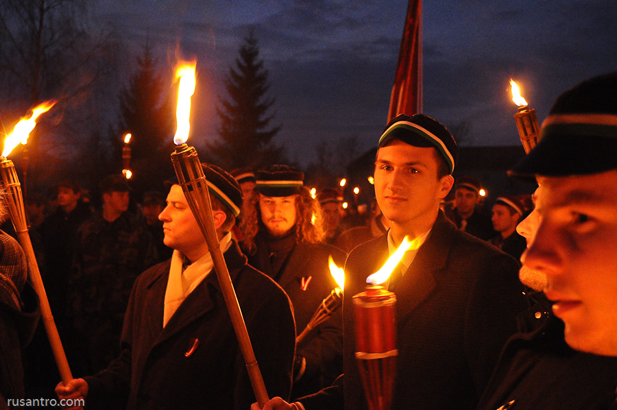 11. novembris Lāčplēša diena Jelgavā Lāpu gājiens.