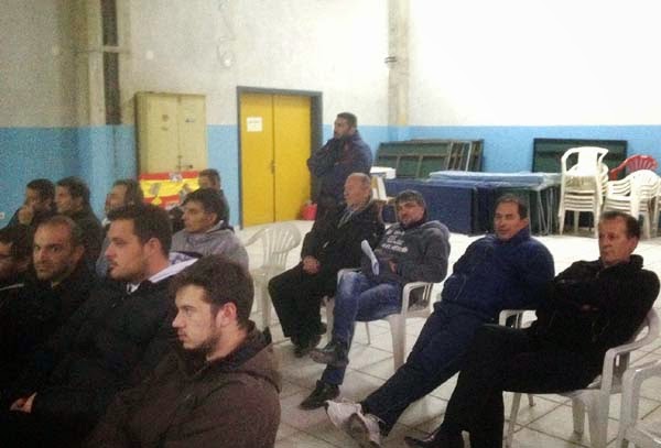 Ε.Π.Σ. Καστοριάς: Εργοφυσιολογία, αξιολόγηση και προγραμματισμός στη διαιτησία (φωτογραφίες) Ε.Π.Σ. Καστοριάς: Εργοφυσιολογία, αξιολόγηση και προγραμματισμός στη διαιτησία (φωτογραφίες)