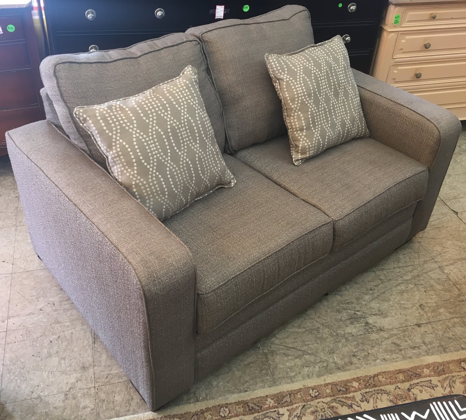 Uhuru Furniture & Collectibles Gray 2 Piece Living Room Set with Accent Pillows by United