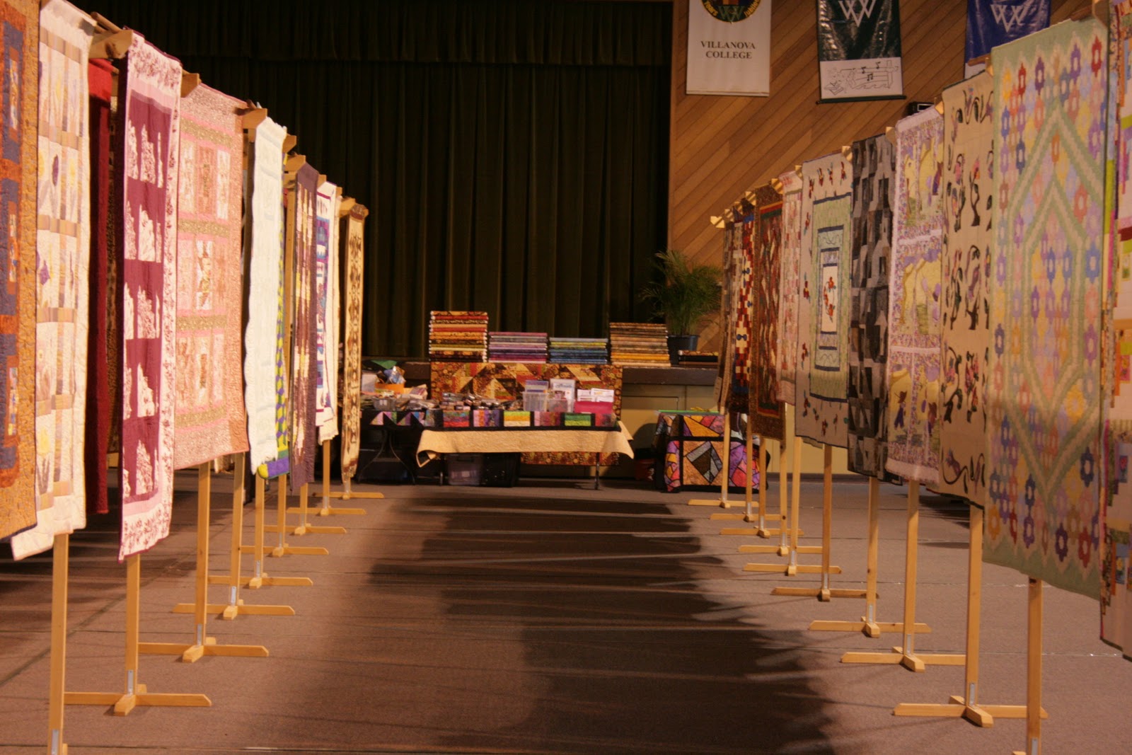 koolkat's quilting blog Girl Guides Quilt Show, Villanova College