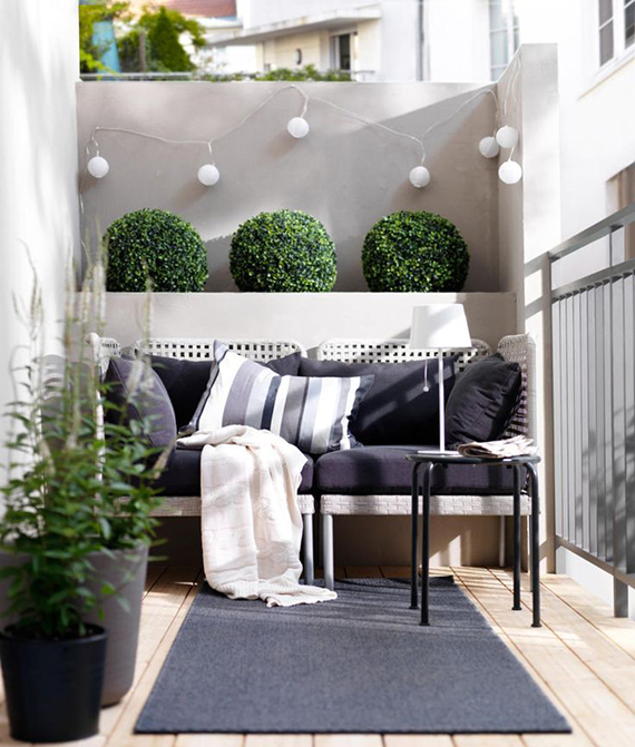 5 simple tips to cozy up your outdoors for fall | Image via Ikea.