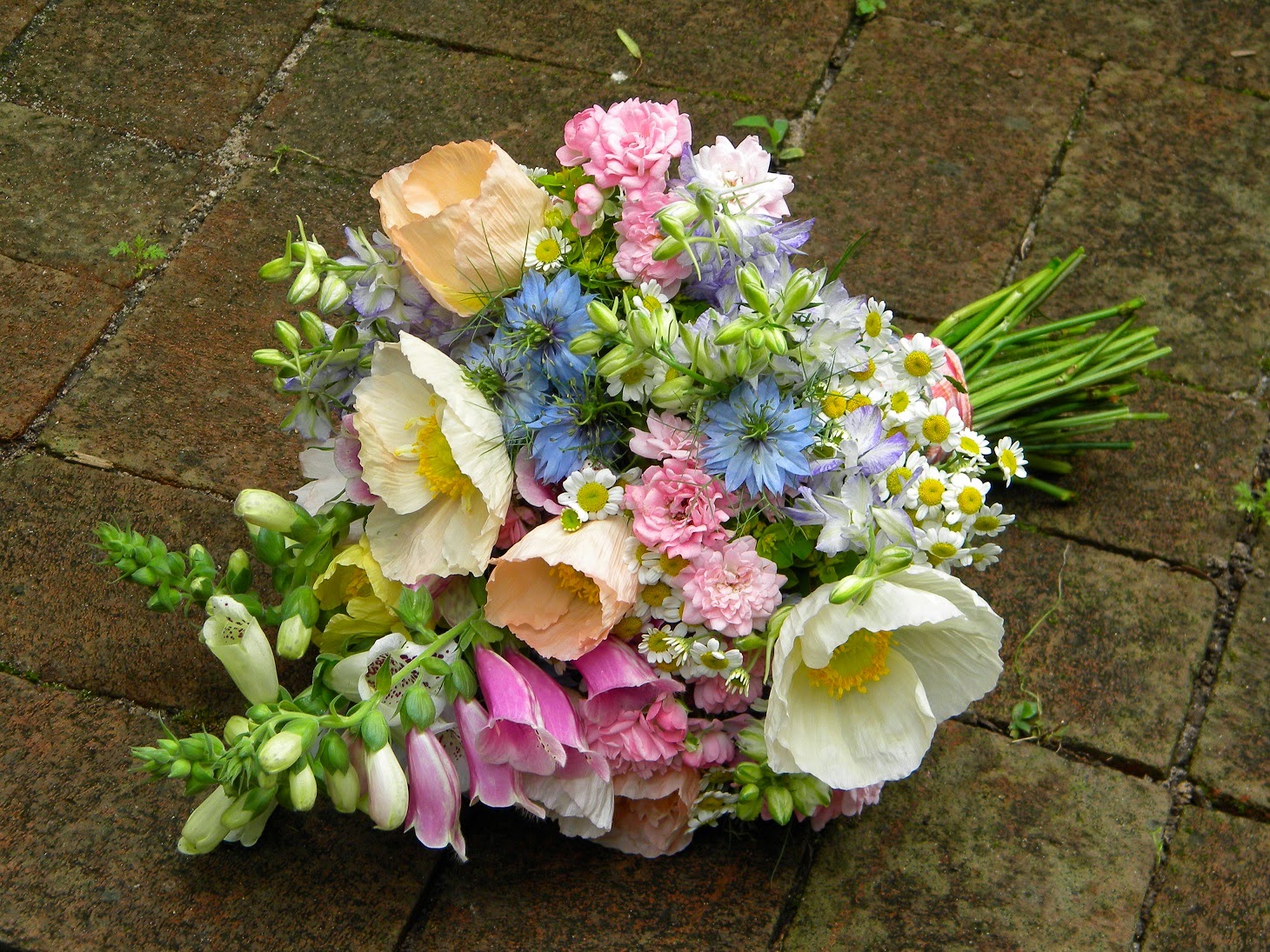 Wedding Flowers from Springwell: Foxglove for Beautiful Bouquets and