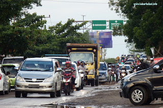 Panjang kemacetan simpang empat handil bakti