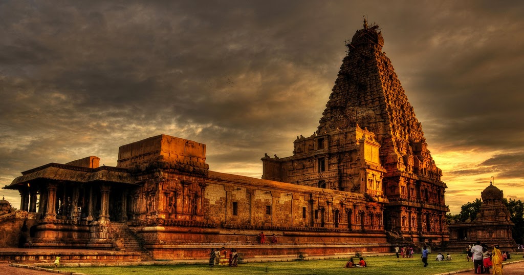 South Indian Temples: Brihadeeswara temple Thanjavur