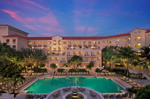 A landmark of luxury and a tradition of expertly curated service come together at JW Marriott Miami Turnberry Resort & Spa
